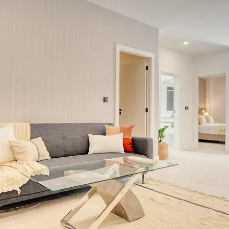 Beco Santa Emilia 1c, A In Madeira