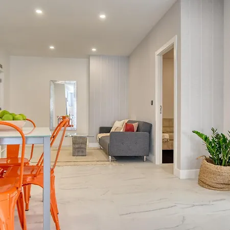 Beco Santa Emilia 1c, A In Madeira Apartamento