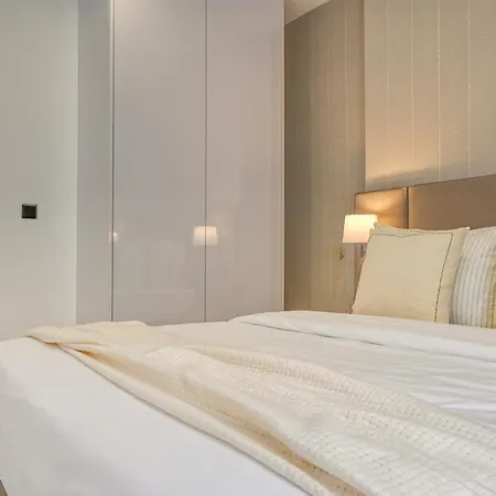 Beco Santa Emilia 1c, A In Madeira Apartamento *