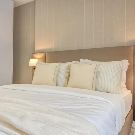 Beco Santa Emilia 1c, A In Madeira *