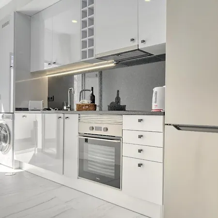 Beco Santa Emilia 1c, A In Madeira Appartement *